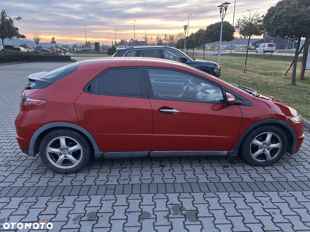 Honda Civic 1.8 Sport - 17