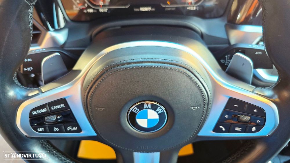 BMW 320 d Pack M Auto - 28