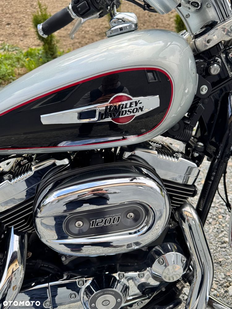 Harley-Davidson Sportster Custom 1200C - 7