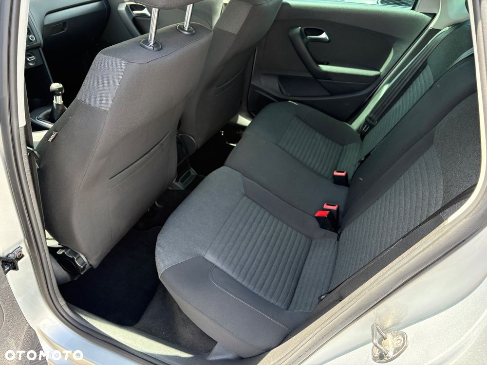 Volkswagen Polo 1.6 TDI Comfortline - 6