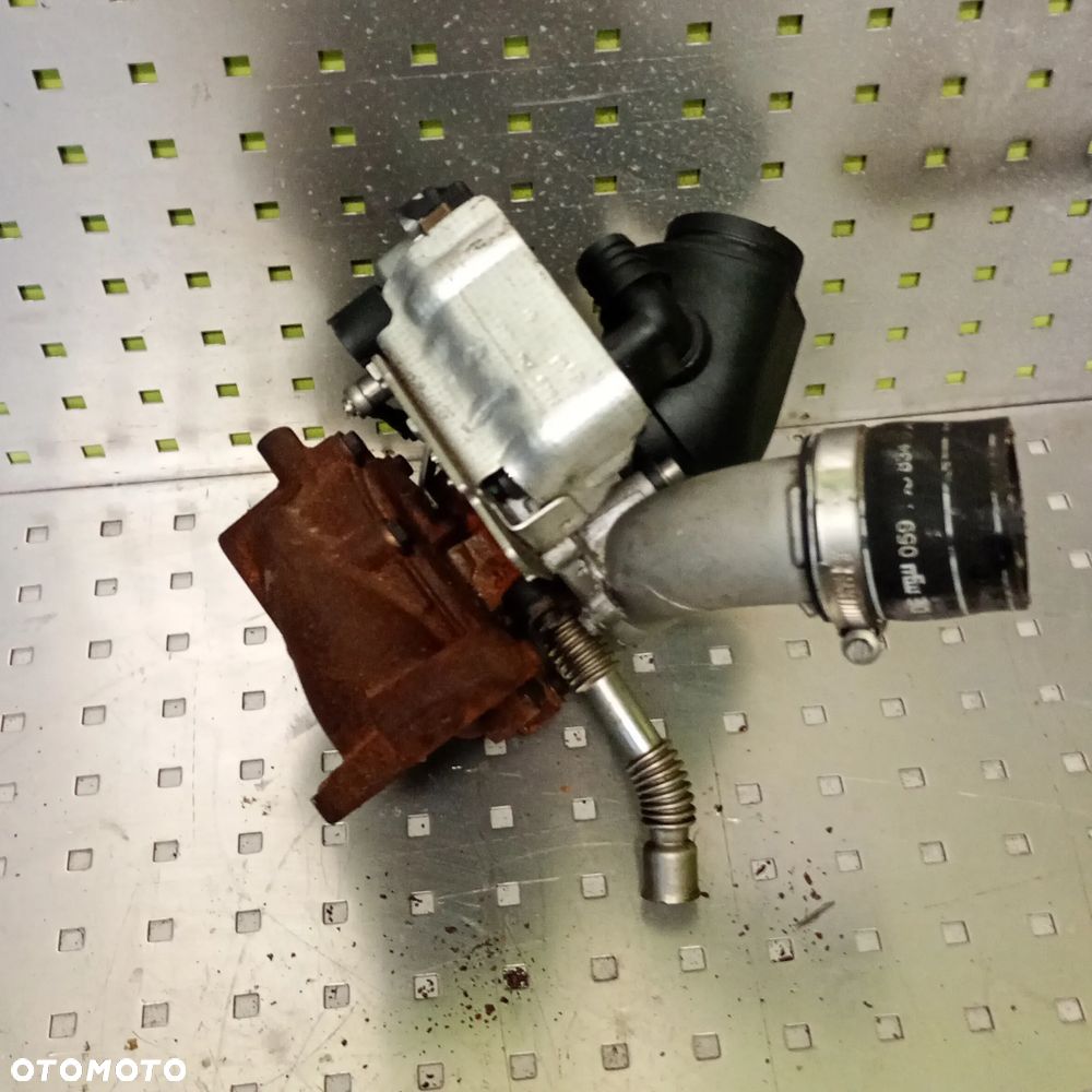 Turbina turbosprężarka 059145721B - 1