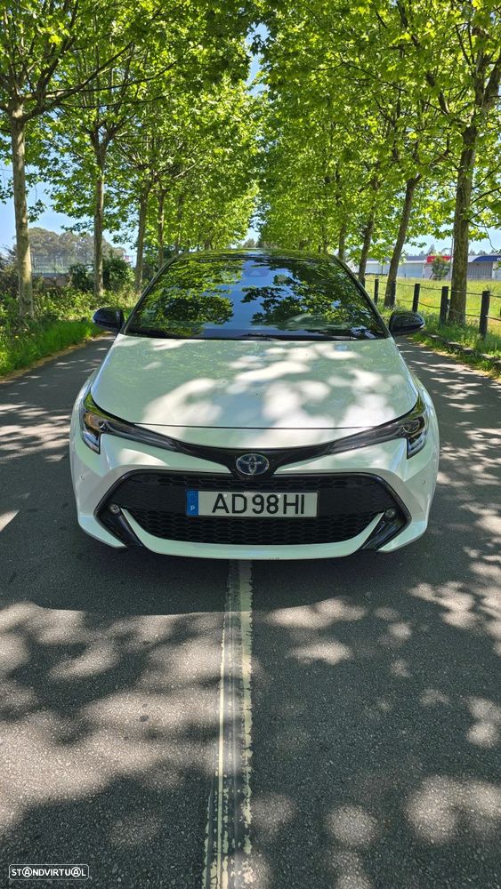 Toyota Corolla 1.8 Hybrid Exclusive - 23