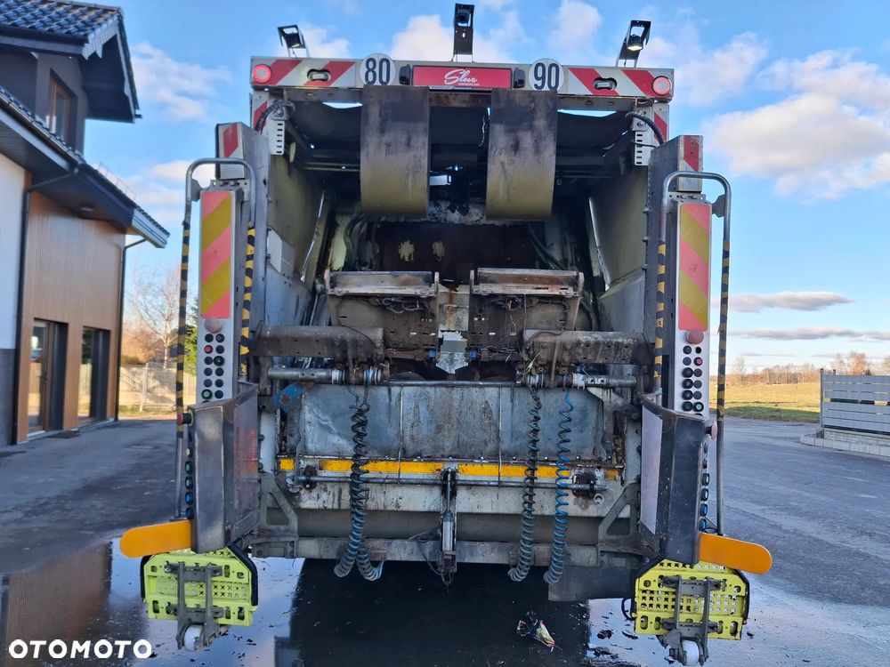 Renault D26 Śmieciarka FAUN Environnement VR5 LEV Euro 6 2014r 3 Osie Segregacja Odpady - 23