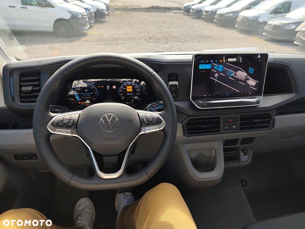 Volkswagen Crafter 35 Furgon z wysokim dachem silnik: 2,0 l EU6 SCR 177 KM, przedni 8-bieg.automatyczna, r.o : 4490 mm - 12