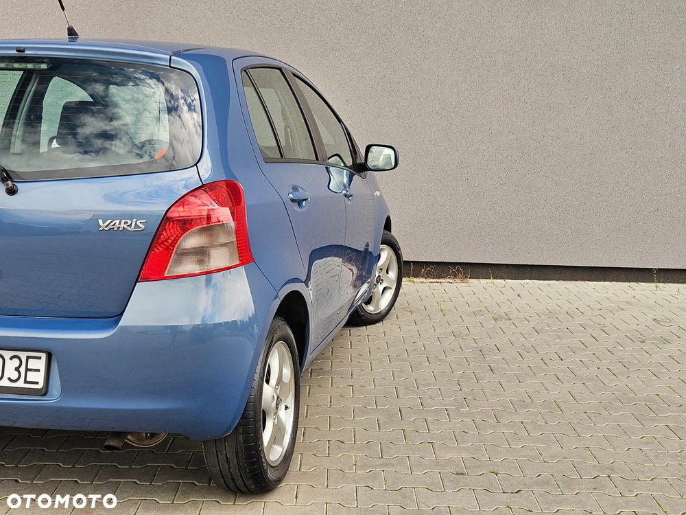 Toyota Yaris 1.3 VVT-i Luna - 20