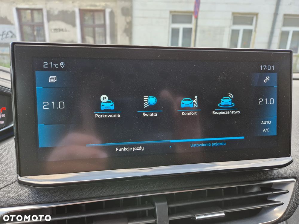 Peugeot 3008 BlueHDi 130 Stop & Start EAT8 Allure Pack - 21