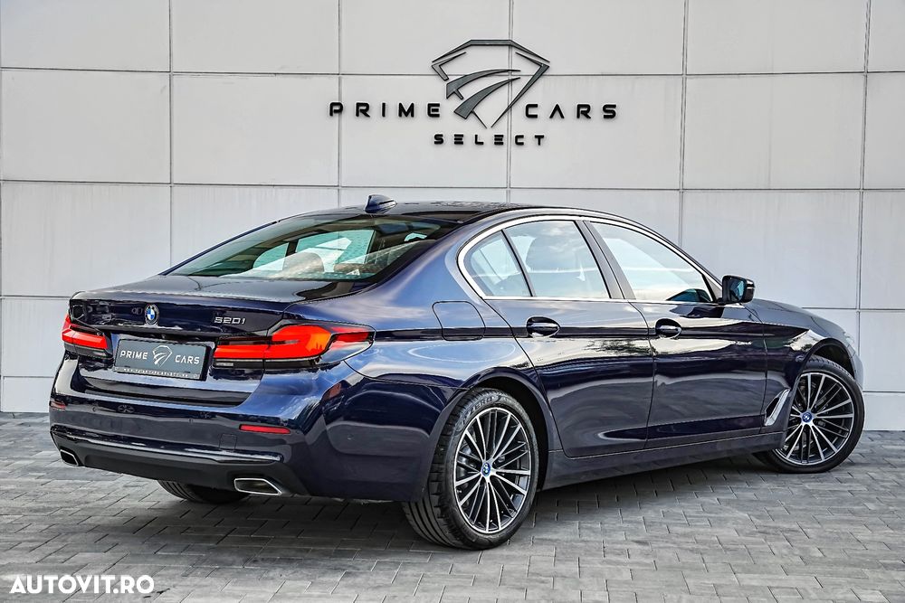 BMW Seria 5 520i Aut. - 5