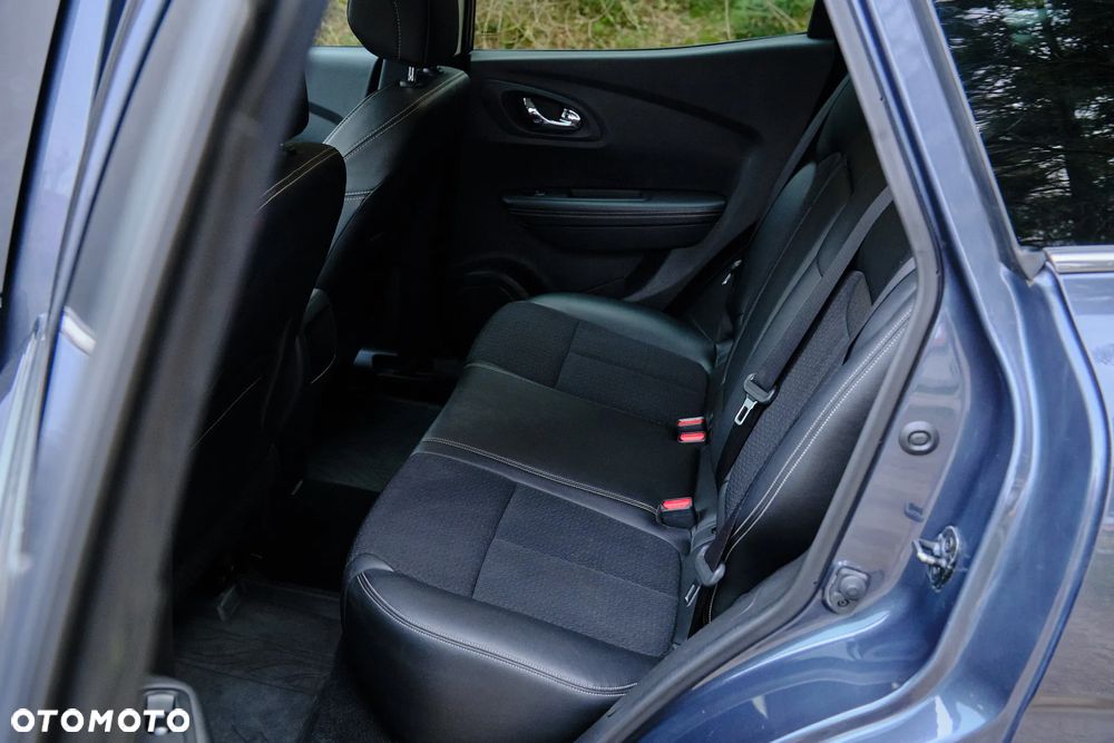 Renault Kadjar 1.2 Energy TCe Business - 36