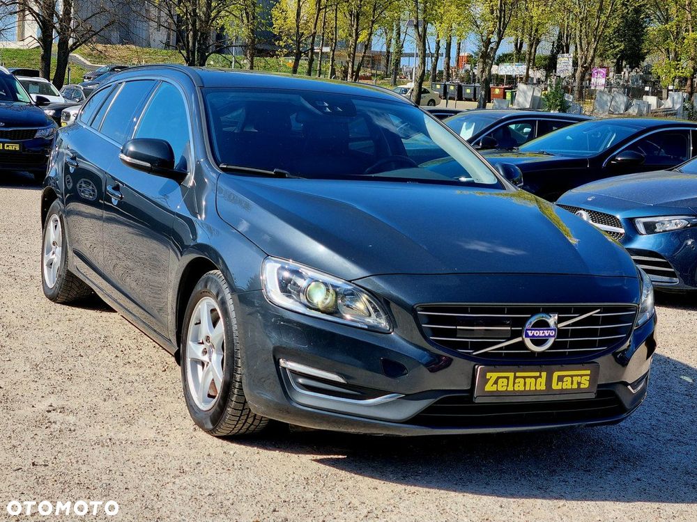 Volvo V60 T4 Geartronic Momentum - 5