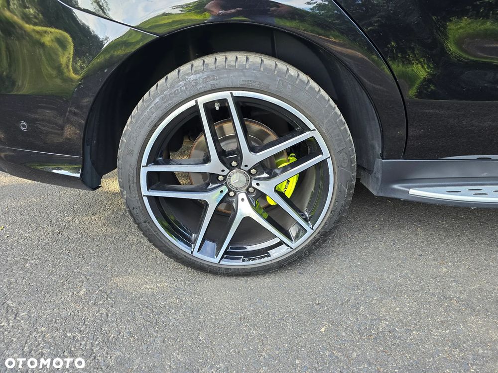 Mercedes-Benz GLE - 10