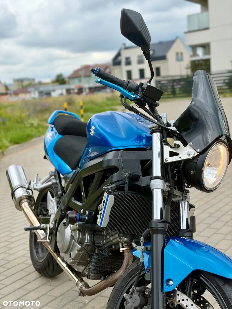 Suzuki SV - 10