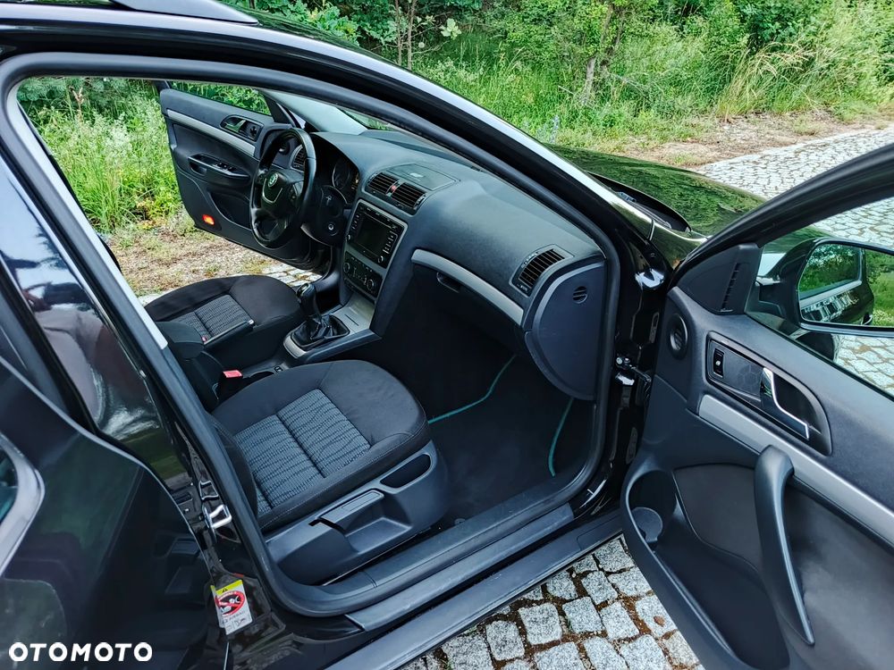 Skoda Octavia 1.6 TDI DPF Ambition - 20