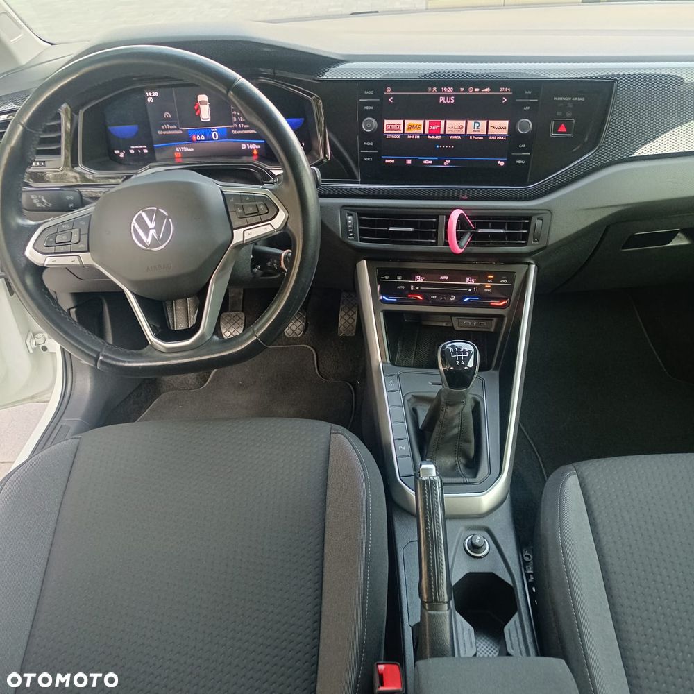 Volkswagen Polo - 11