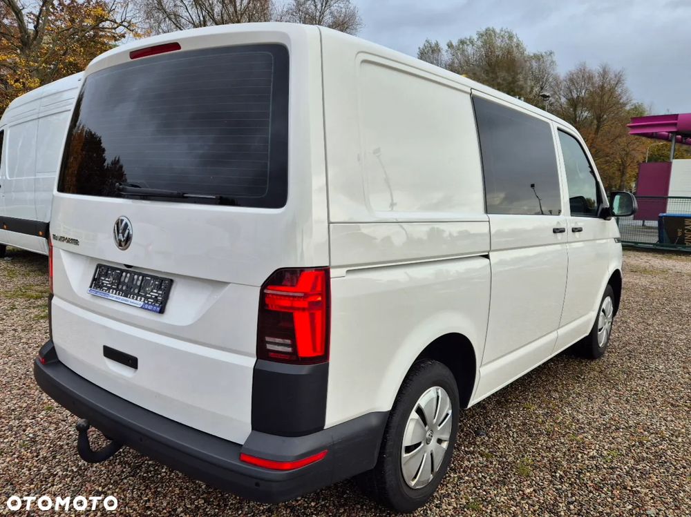 Volkswagen Transporter - 4