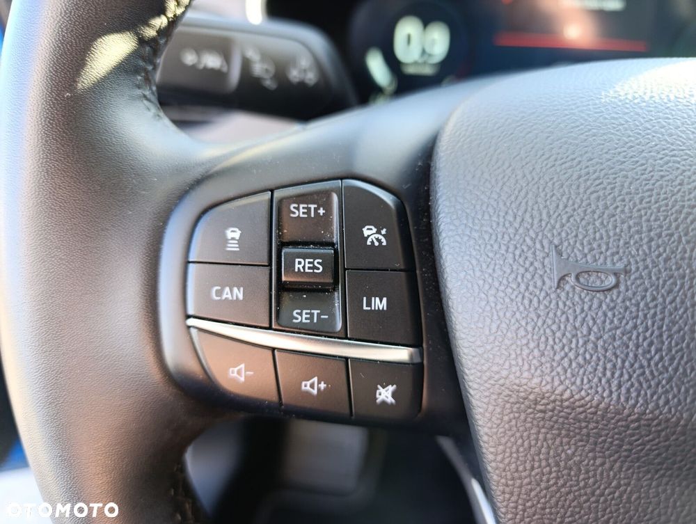 Ford Focus 1.0 EcoBoost Titanium - 23