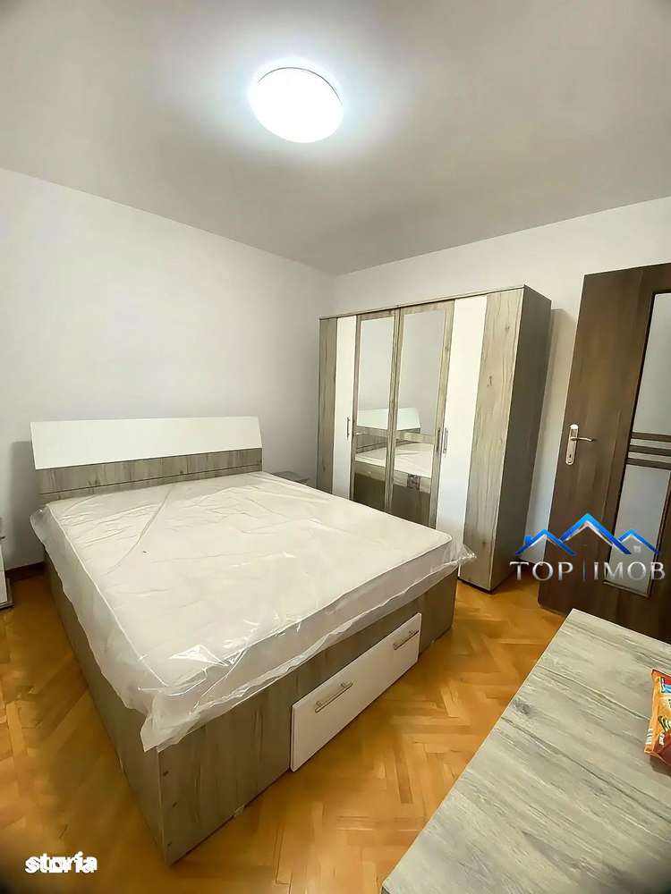 PRIMA INCHIRIERE, 2 decomandate etajul 3, renovat, totul nou, Energiei — fotografia 3