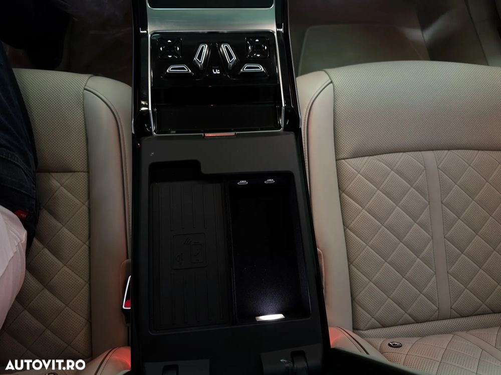 Audi A8 A8L 60 TFSI e quattro Tiptronic PHEV - 40