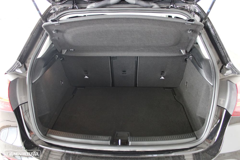 Mercedes-Benz A 200 Progressive Aut. - 28