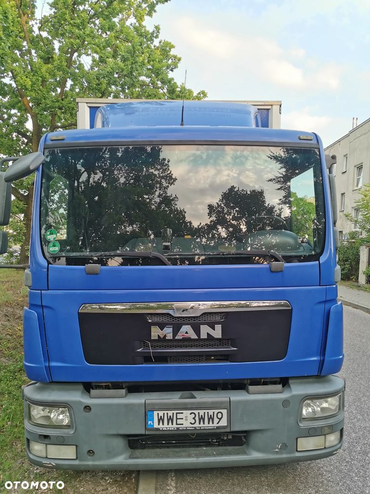 MAN TGL 8.220 - 2