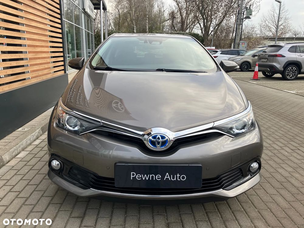 Toyota Auris Hybrid 135 Premium - 12