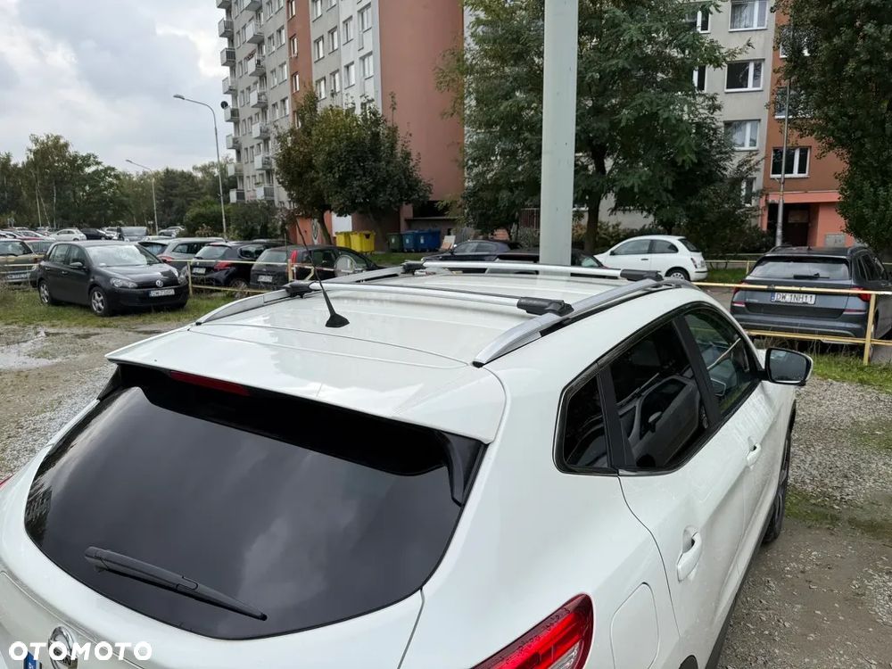 Nissan Qashqai 1.2 DIG-T N-Connecta EU6 - 8