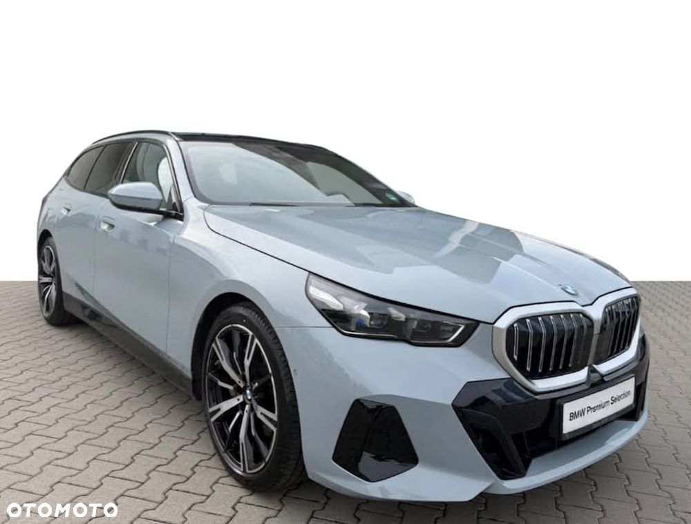 BMW Seria 5 540d xDrive mHEV M Sport - 10