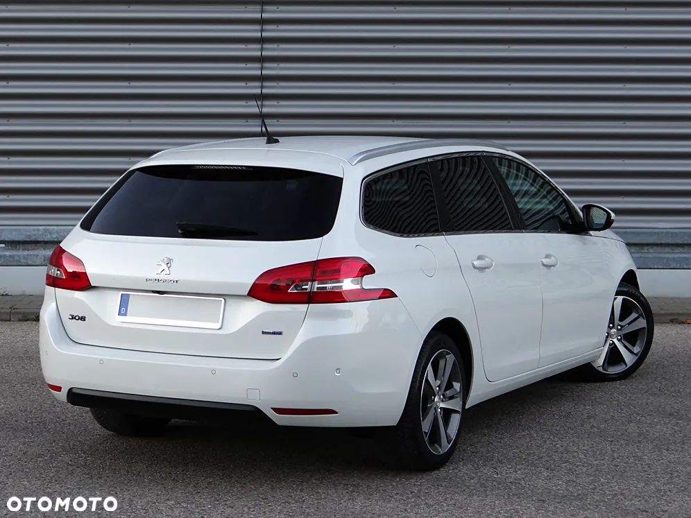 Peugeot 308 BlueHDi 150 Automatik Stop & Start Niveau 2 Business-Line - 4