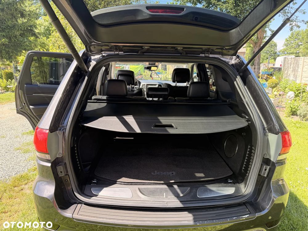 Jeep Grand Cherokee 5.7 V8 Summit - 16
