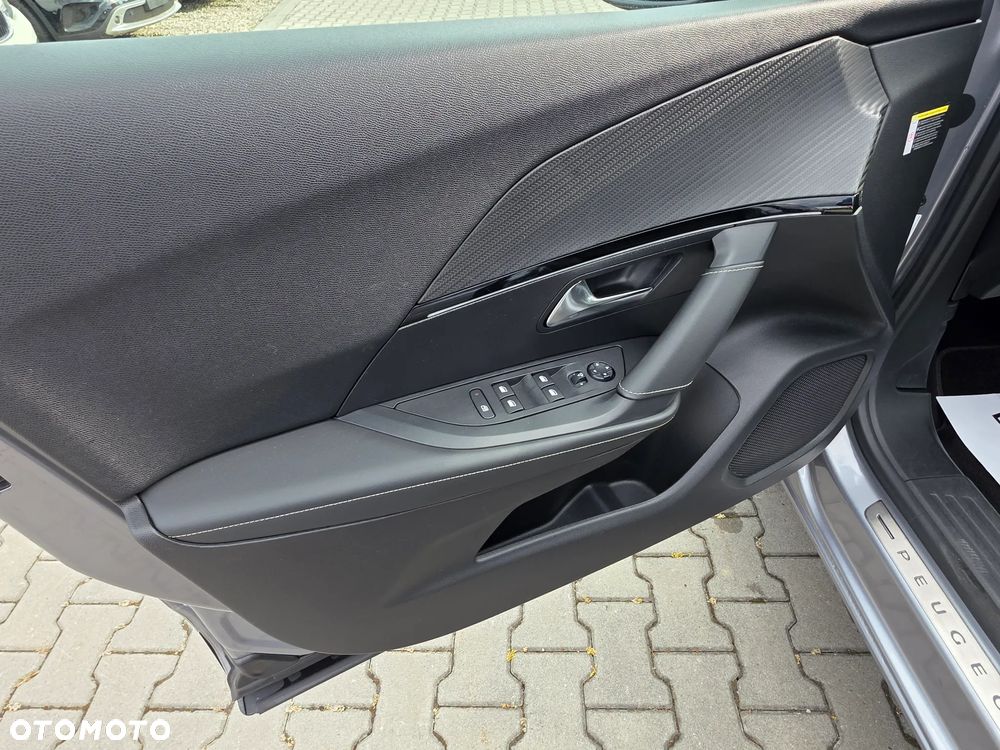 Peugeot 2008 1.5 BlueHDi GT Line S&S EAT8 - 20