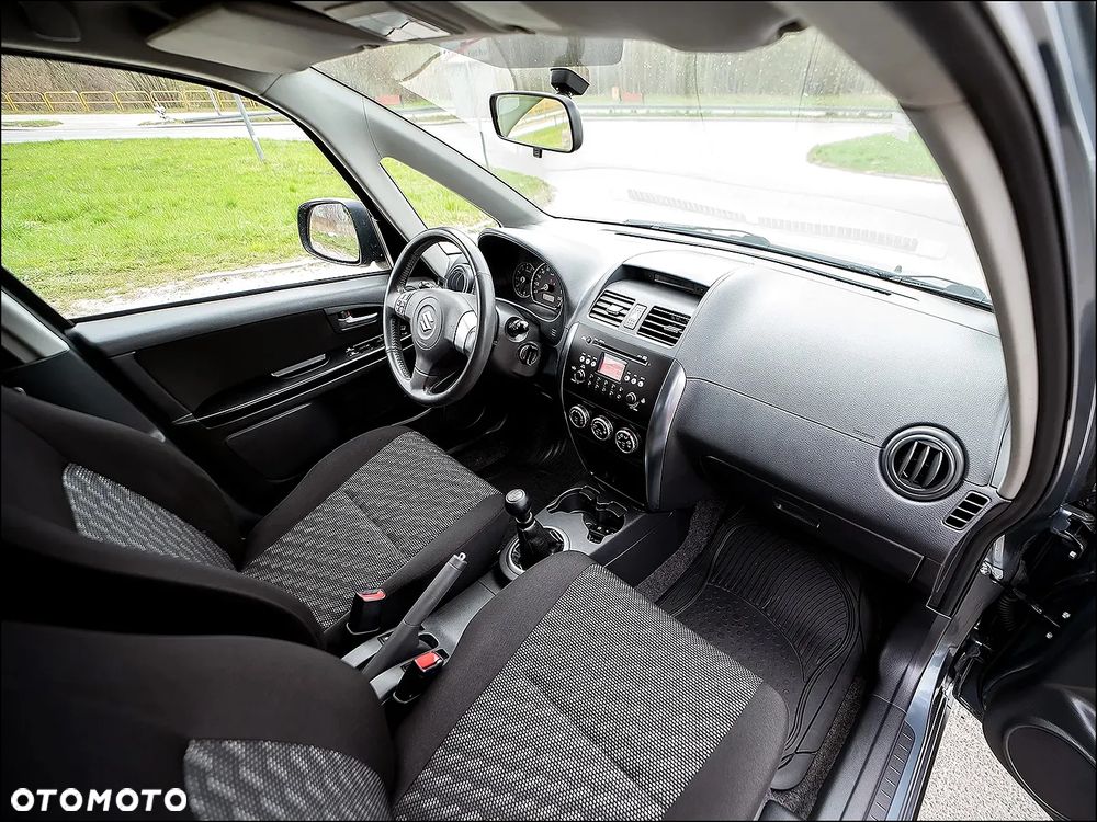 Suzuki SX4 - 19