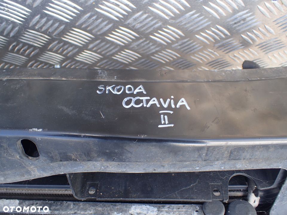 PAS PRZEDNI CHŁODNICE SKODA OCTAVIA II RADOM - 2