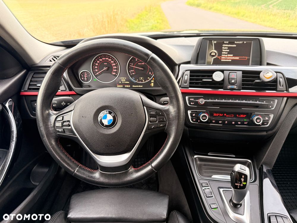 BMW Seria 3 330d xDrive Sport Line - 18