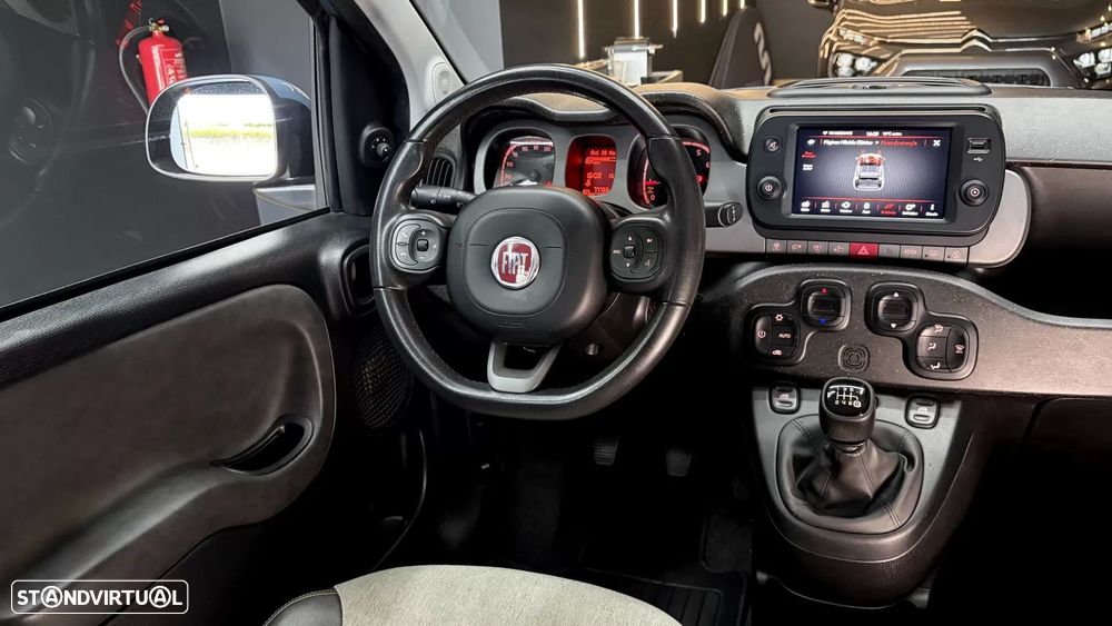 Fiat Panda 1.0 Hybrid City Cross - 17