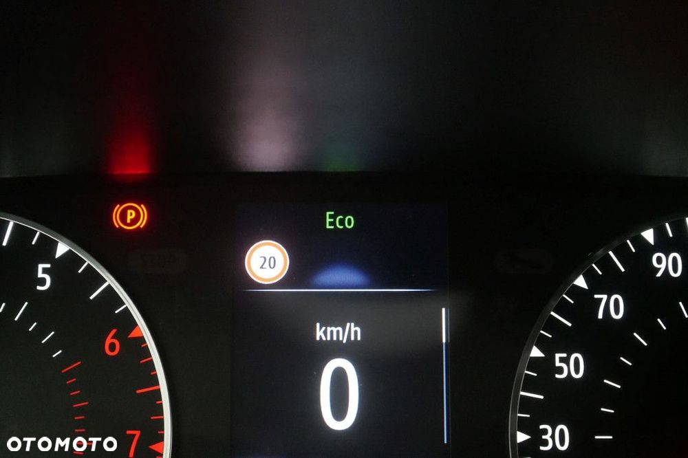 Renault Clio - 18