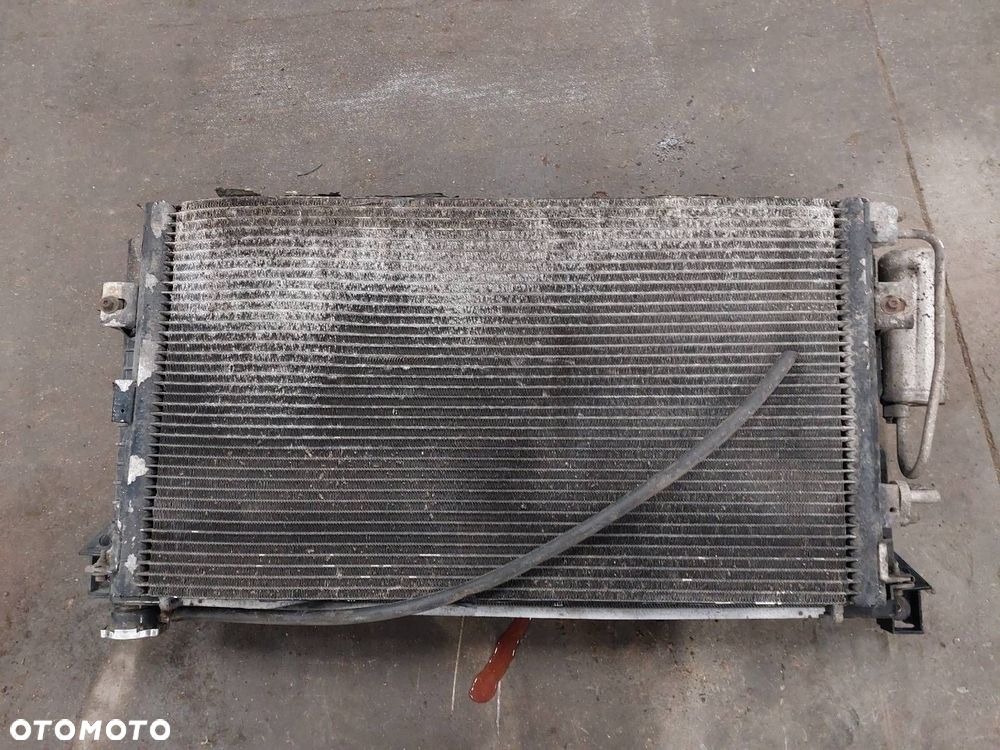 CHŁODNICE KOMPLET + WENTYLATORY CHRYSLER  VOYAGER III 2.4 16V - 3