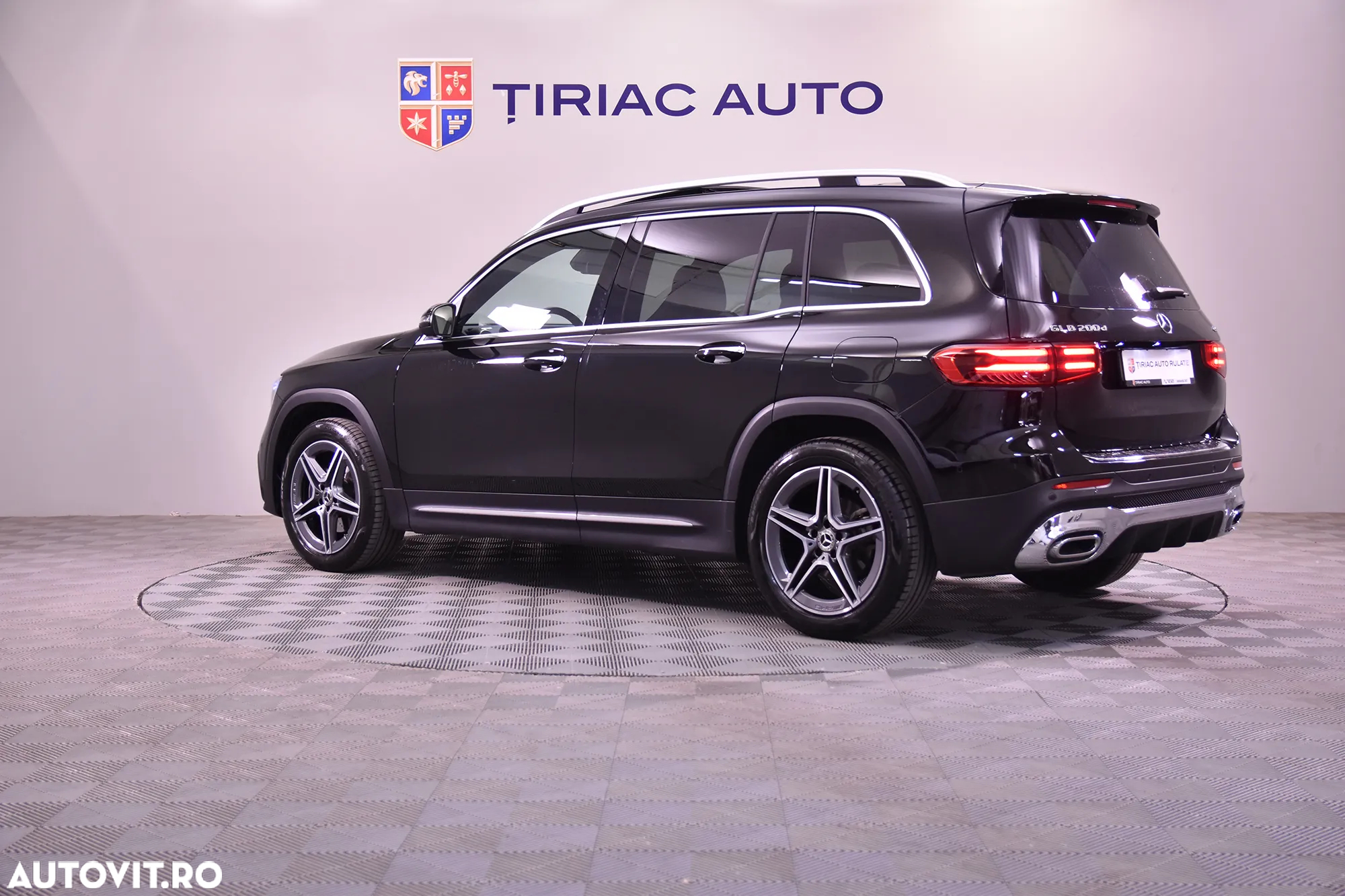 Mercedes-Benz GLB 200 d 4MATIC Aut. - 3