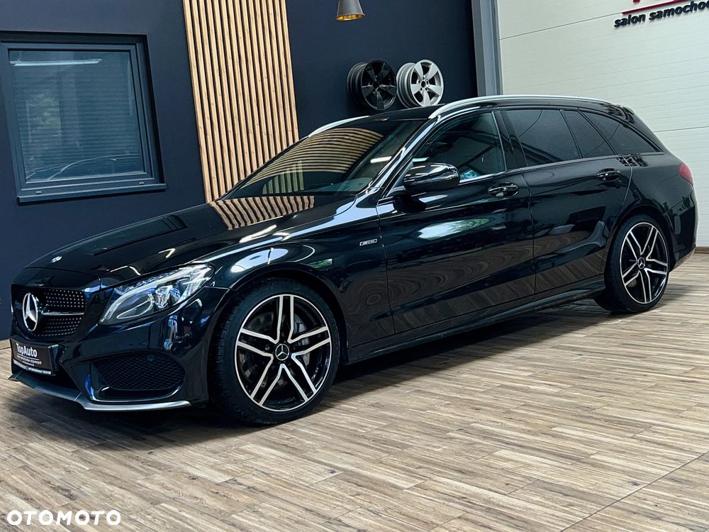 Mercedes-Benz Klasa C 450 AMG 4Matic T 7G-TRONIC - 11