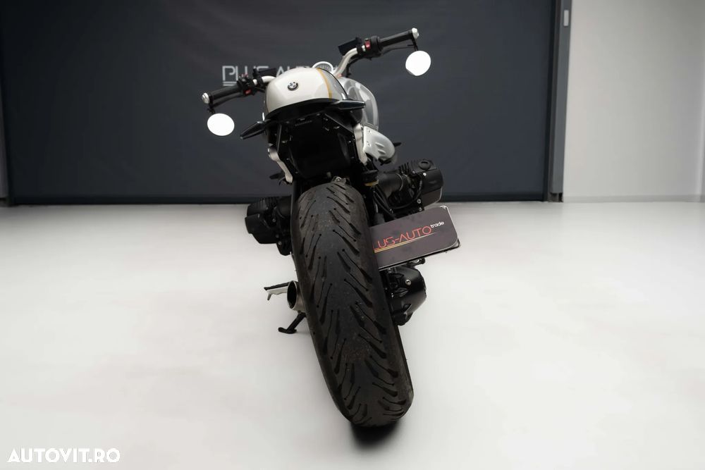 BMW R nineT - 6