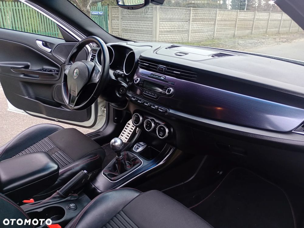 Alfa Romeo Giulietta 1.4 TB 16V Sport - 22