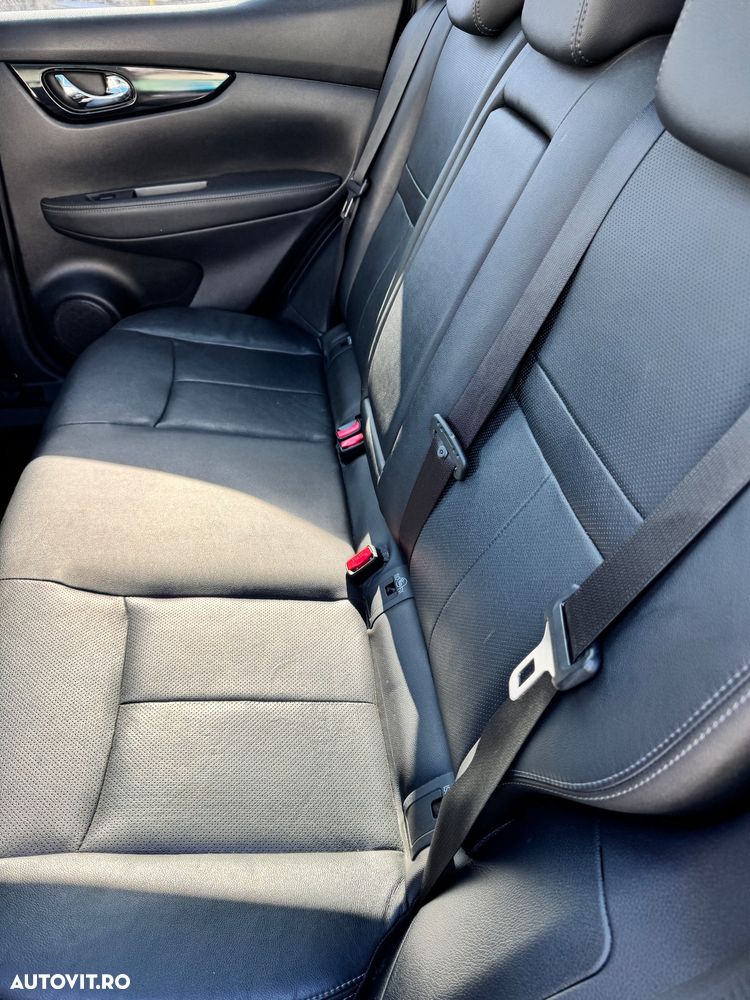 Nissan Qashqai 1.6 DCI Xtronic TEKNA - 7