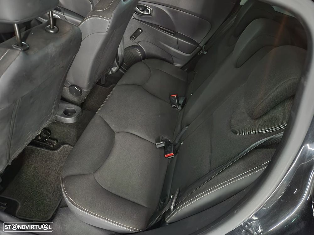 Renault Clio 1.5 dCi Limited - 11