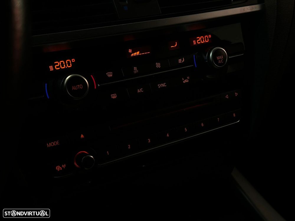 BMW X4 20 d xDrive Auto - 23