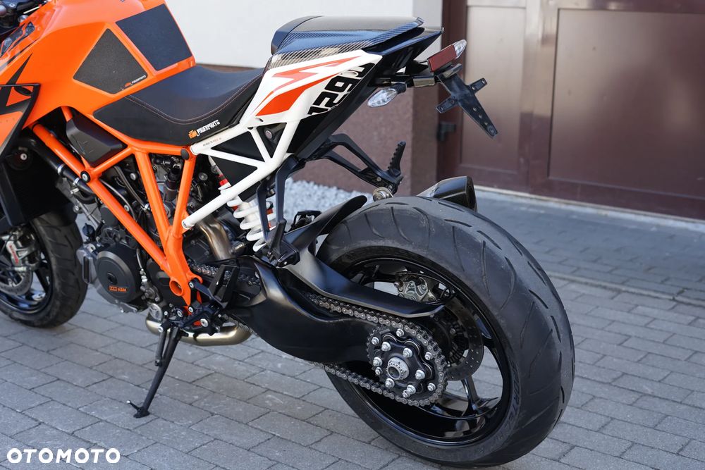KTM Super Duke - 24