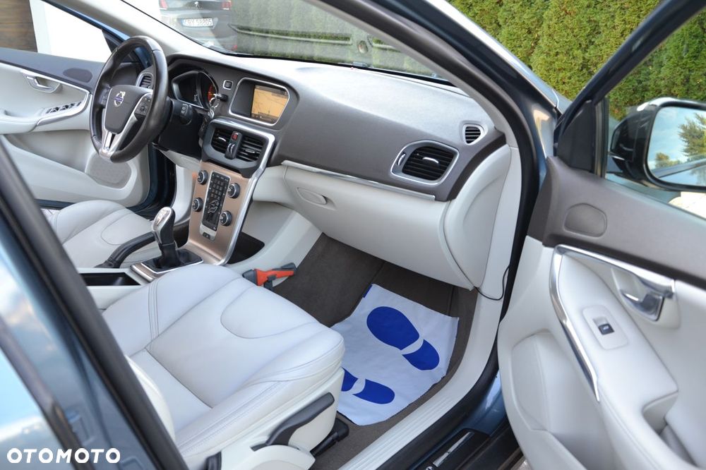 Volvo V40 Cross Country D2 Summum - 18