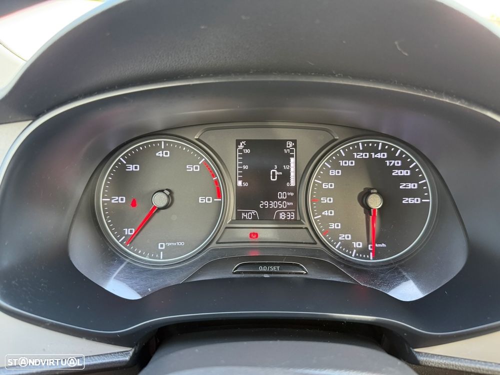 SEAT Leon 1.6 TDI Reference Ecomotive - 16