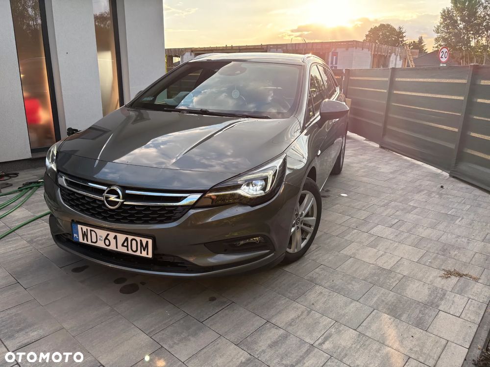 Opel Astra 1.4 T Dynamic S&S - 1