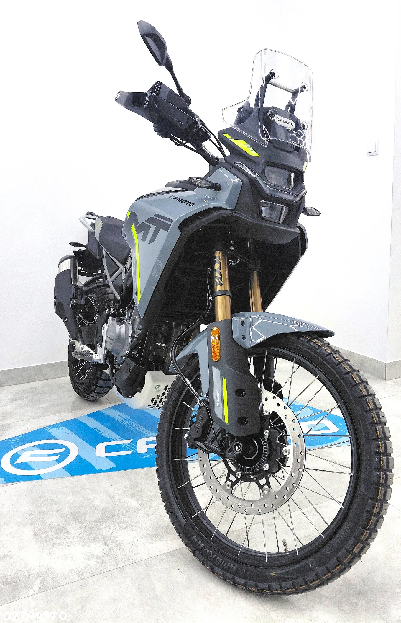 CFMoto MT - 6