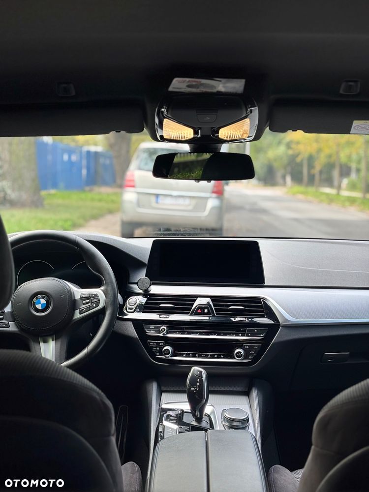 BMW Seria 5 530d M Sport sport - 5
