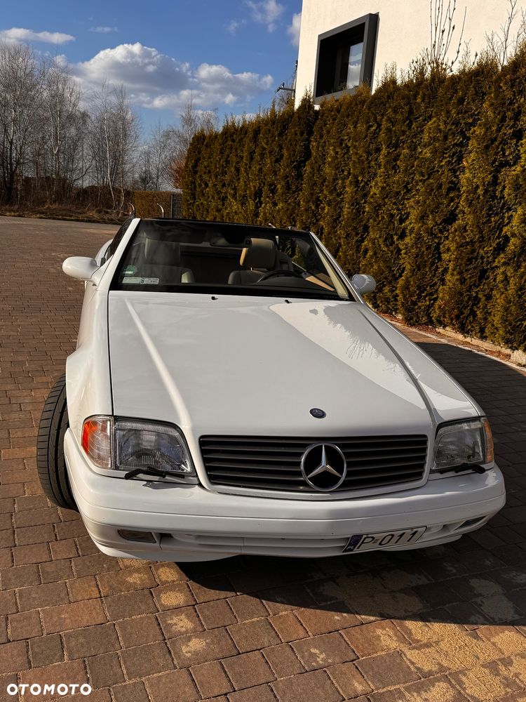 Mercedes-Benz SL - 13