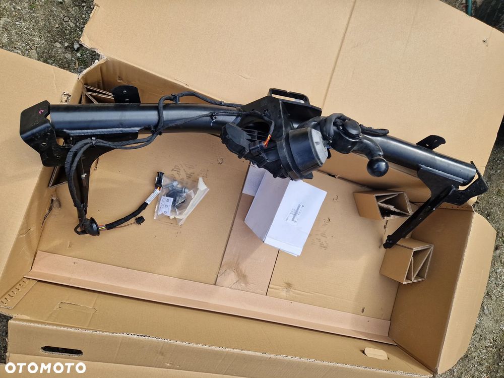 Audi Q3 F3 83A hak holowniczy z instalacją kompletny 83A800495B - 8